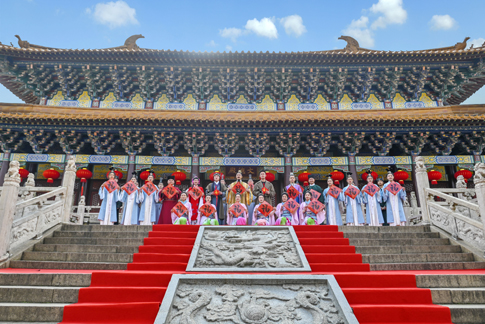 无锡景区春节限定节目《宋潮·宝鉴》.jpg